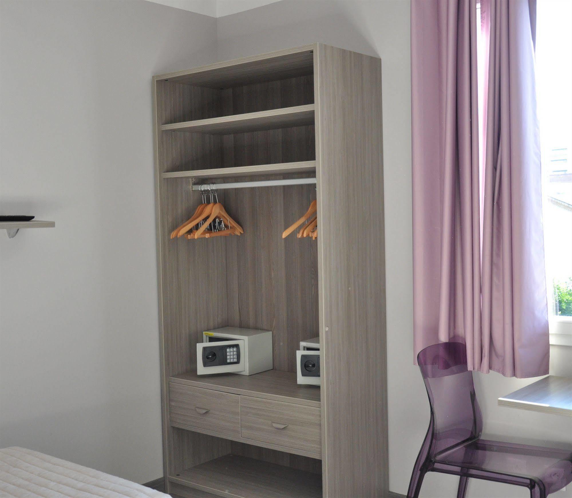 Residence Aragon 주앙레핑 외부 사진